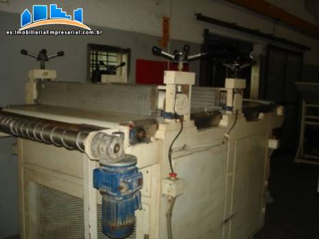 L�nea de chips de fabricaci�n 'torcido' tipo nachos  y doritos